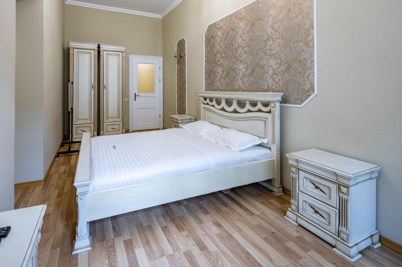 Romari Сербська 9 Apartment Liov Exterior foto