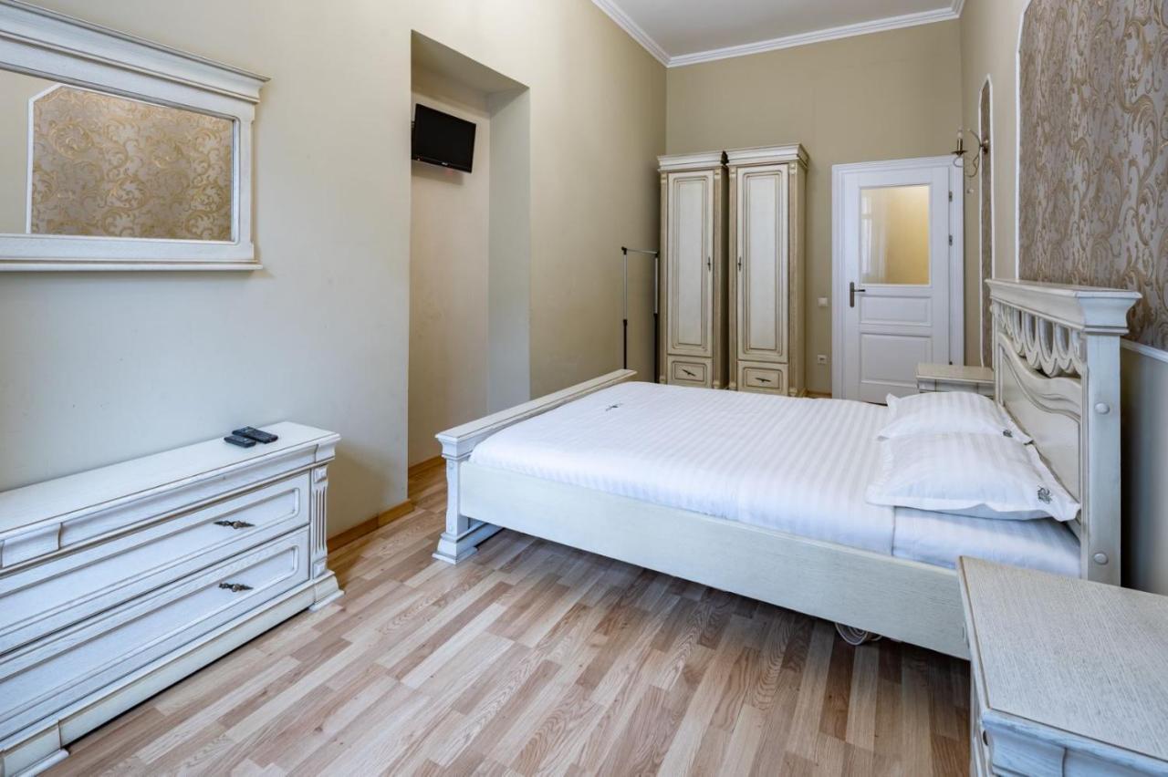 Romari Сербська 9 Apartment Liov Exterior foto
